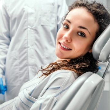 Who Should I See? A General Dentist or Specialist?