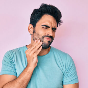 Can a Tooth Infection Cause Sore Throat and Ear Pain?