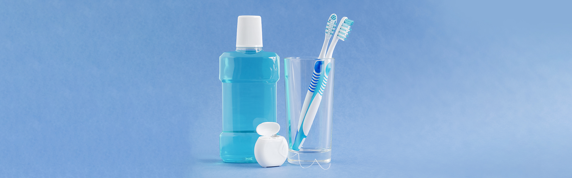 What Are the Cosmetic Dental Benefits of Using Mouthwash?
